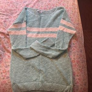 American Eagle Sweater